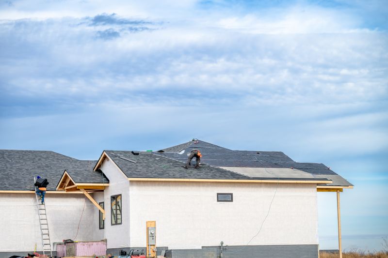 Asphalt Shingles Installation in Middletown, CT
