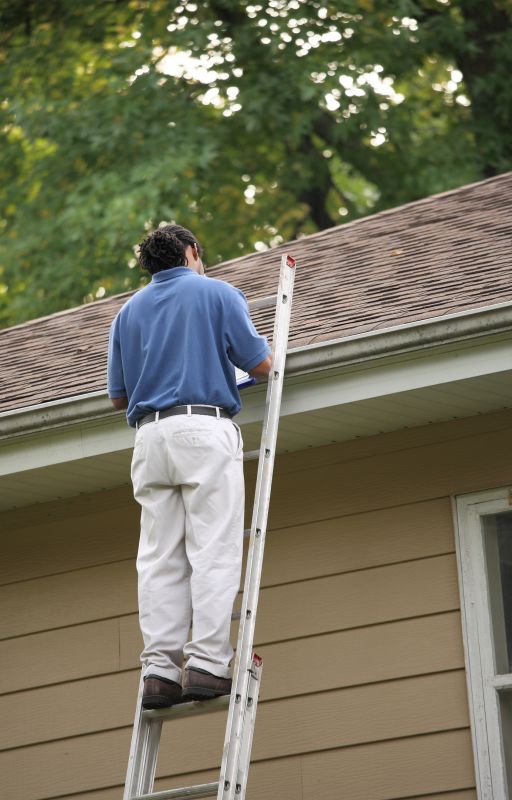Roof Damage Inspection in Middletown, CT